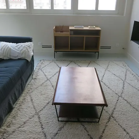 A Bright Parisian Loft In The Heart Of The 17th Arrondissement * Париж