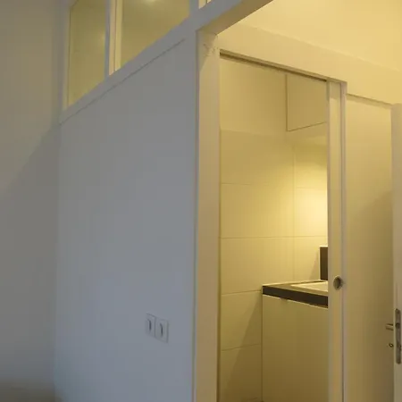 A Bright Parisian Loft In The Heart Of The 17th Arrondissement * Париж