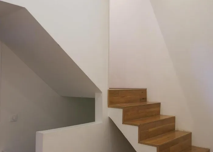 Apartmán A Bright Parisian Loft In The Heart Of The 17th Arrondissement Paříž
